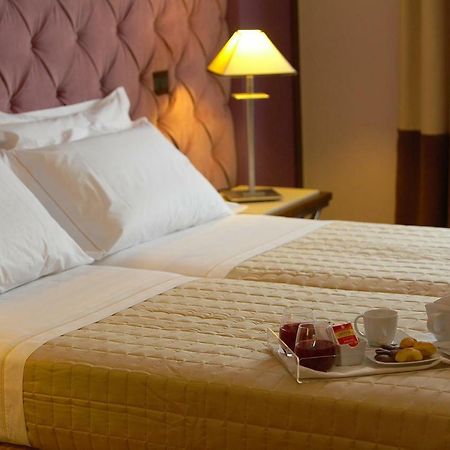 Hotel Messenion Mesyna Zewnętrze zdjęcie